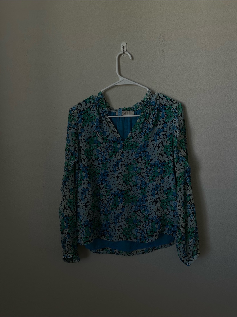 LOFT Blue and Green Floral V‑Neck Blouse
